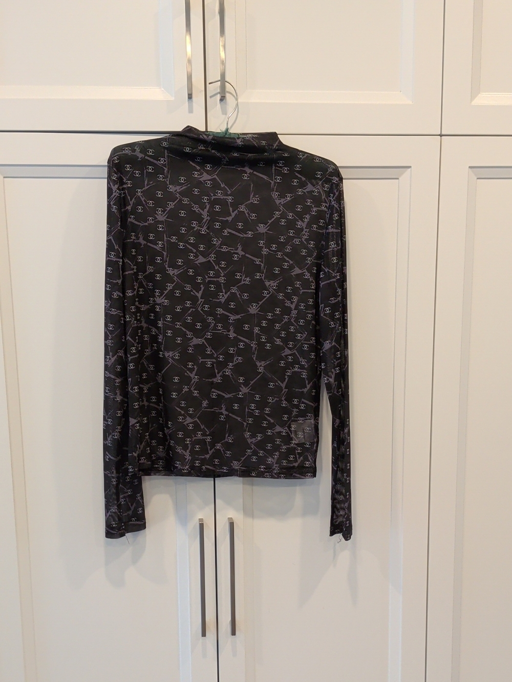 Brand New Bundle Long Sleeve Black Logo-Print Tops
